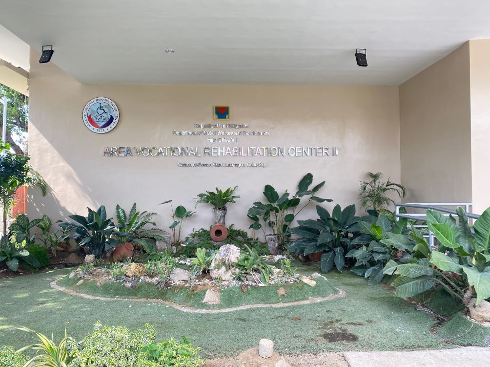 Picture 1, AVRC II Main Entrance Garden.