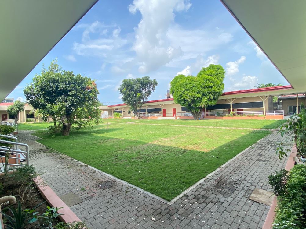 Picture 5, AVRC II Inner ground view 1.